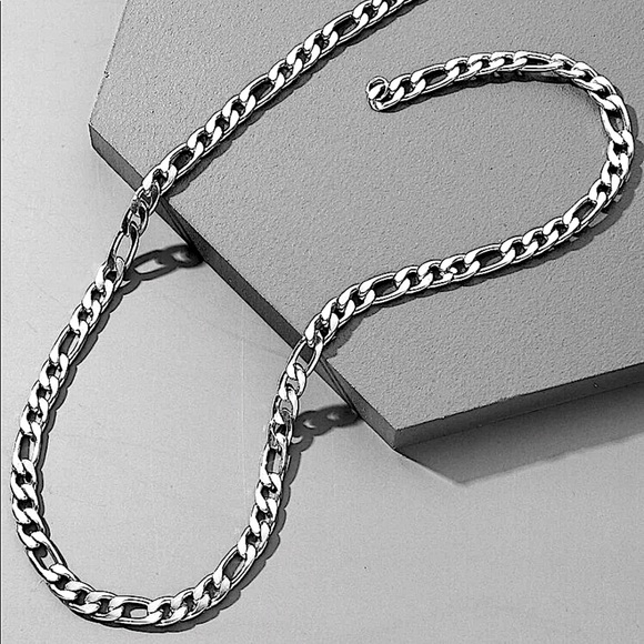 STAINLESS STEEL FIGARO CHAIN LINK NECKLACE - Picture 4 of 16